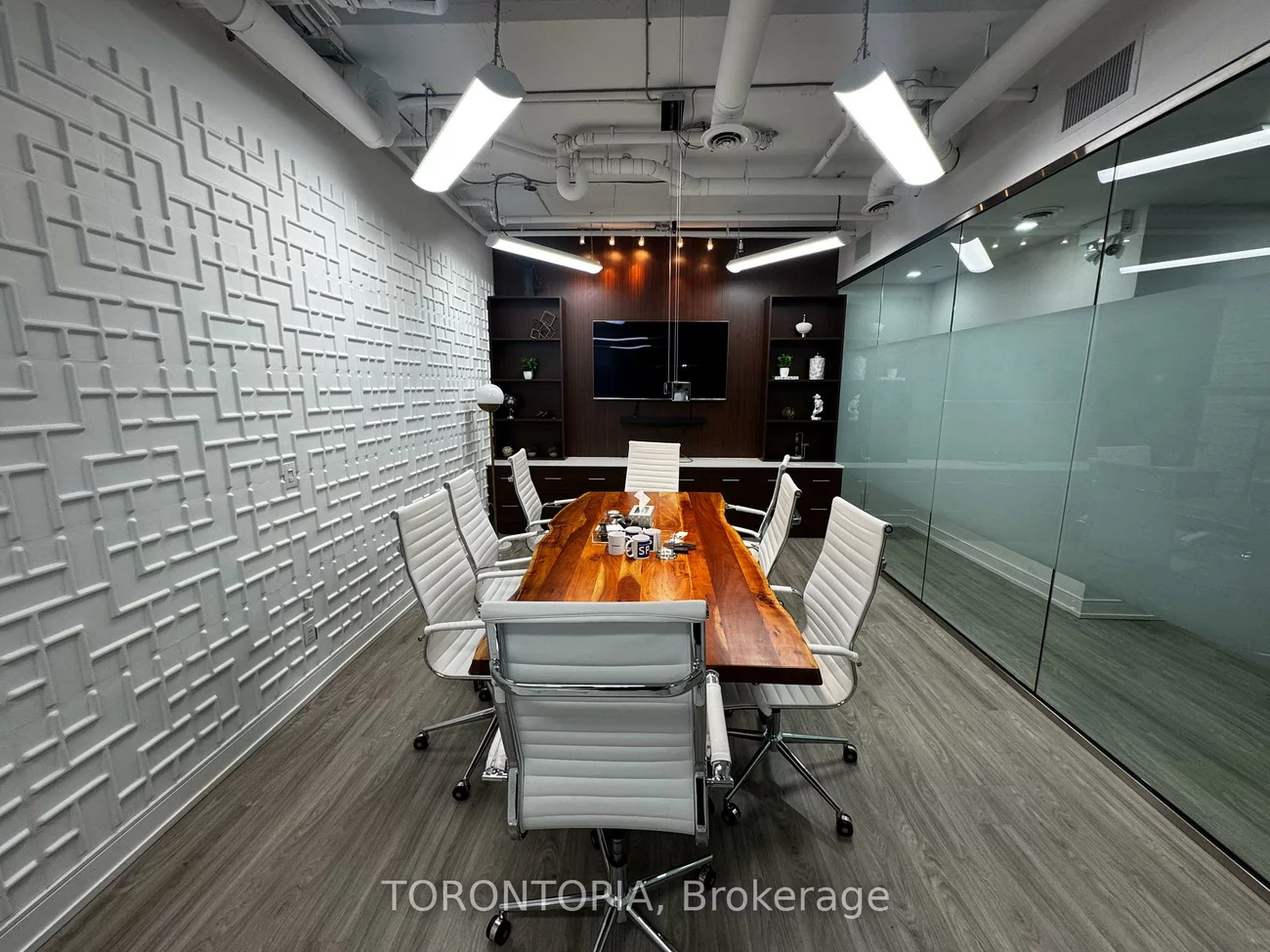 117, Peter, Waterfront Communities C1, Toronto