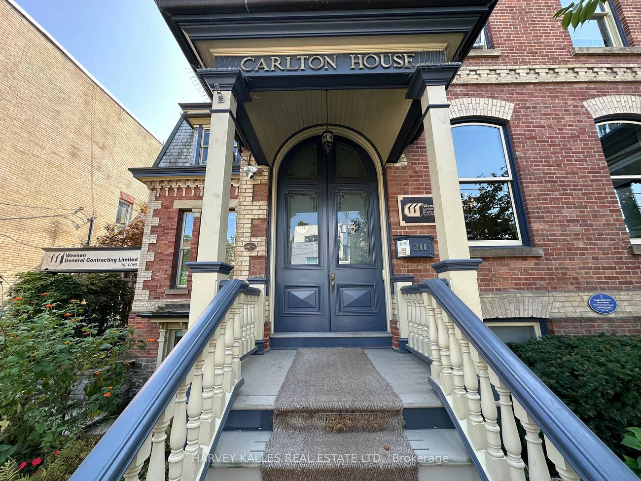 211, Carlton, Cabbagetown-South St. James Town, Toronto