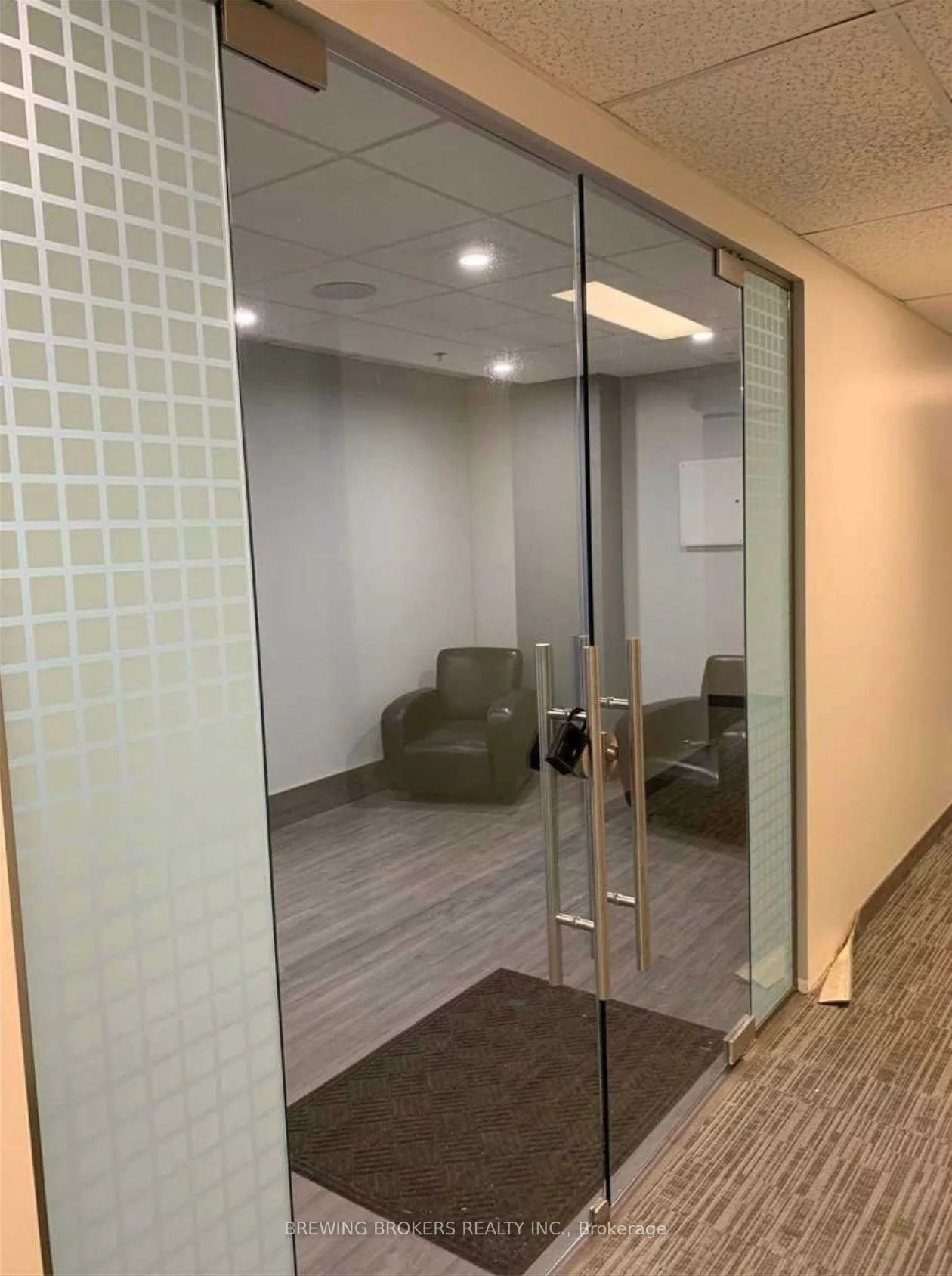 18, Wynford, Banbury-Don Mills, Toronto