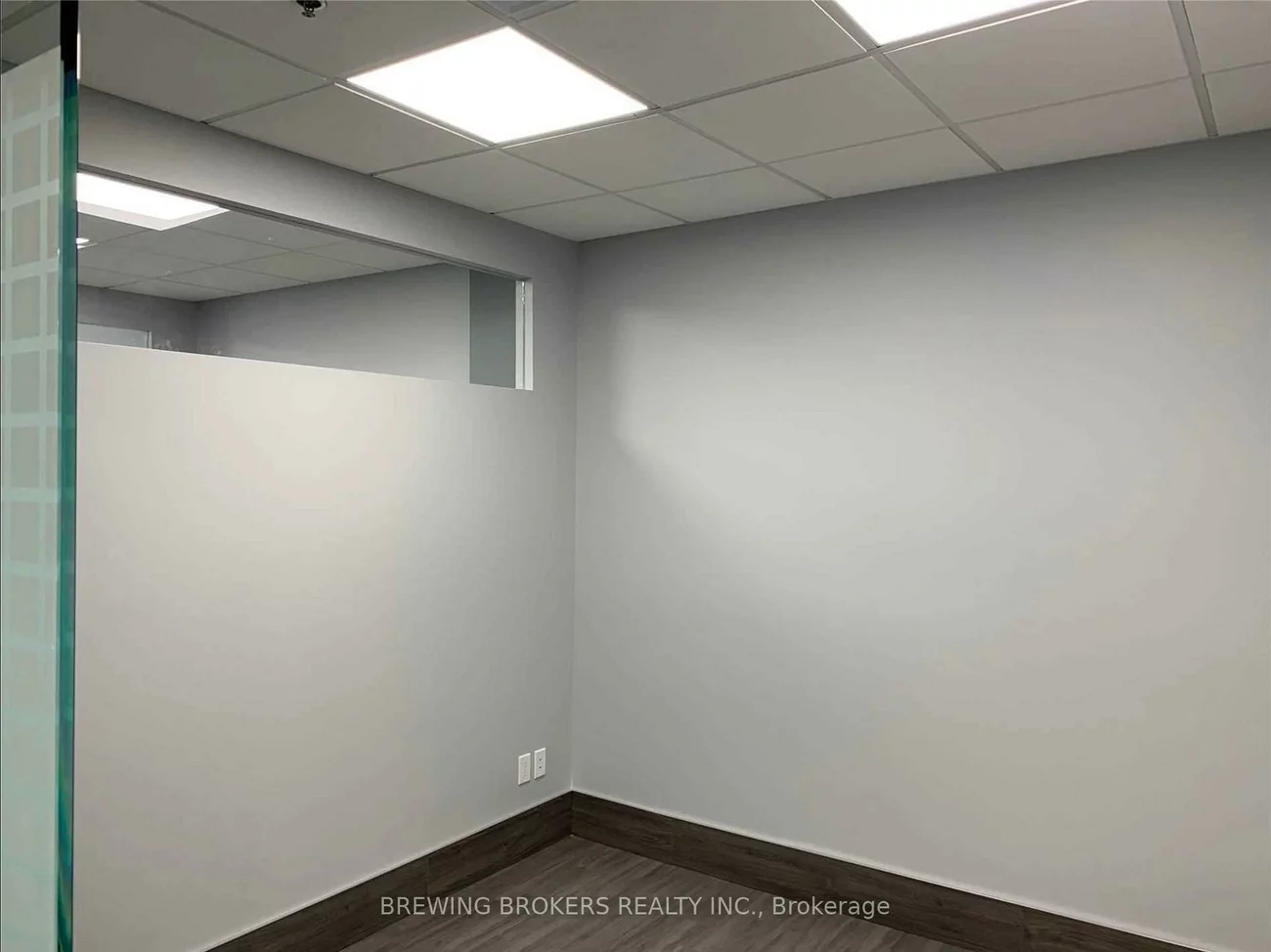 18, Wynford, Banbury-Don Mills, Toronto