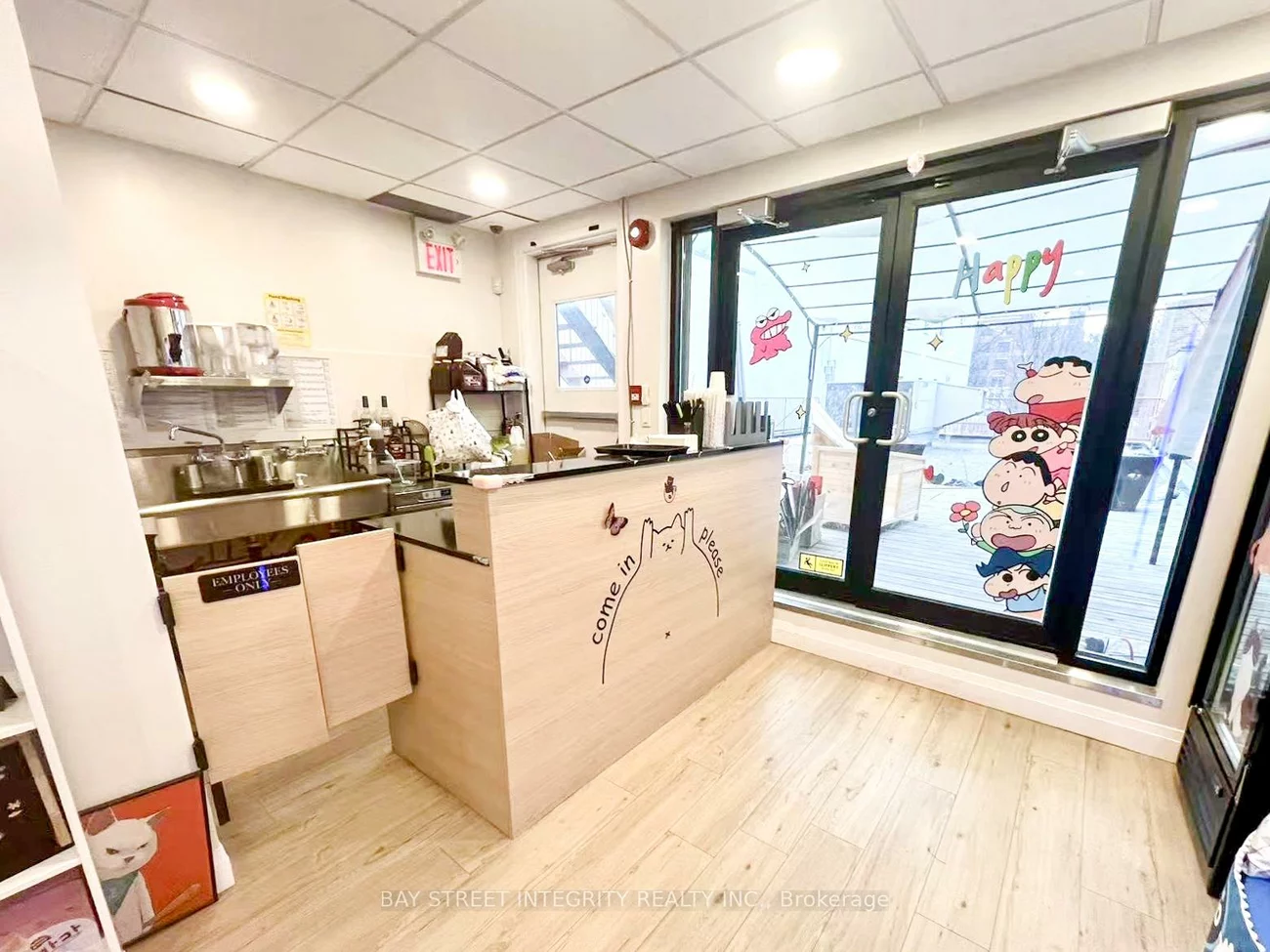 360, Queen, Kensington-Chinatown, Toronto