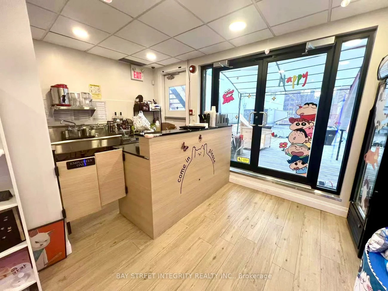 360, Queen, Kensington-Chinatown, Toronto