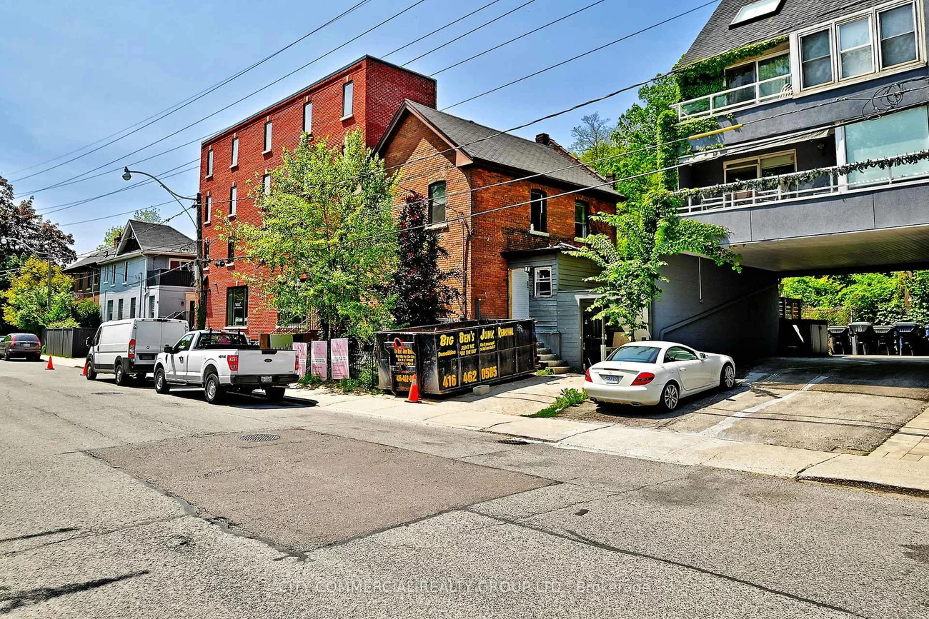 396, Summerhill, Annex, Toronto