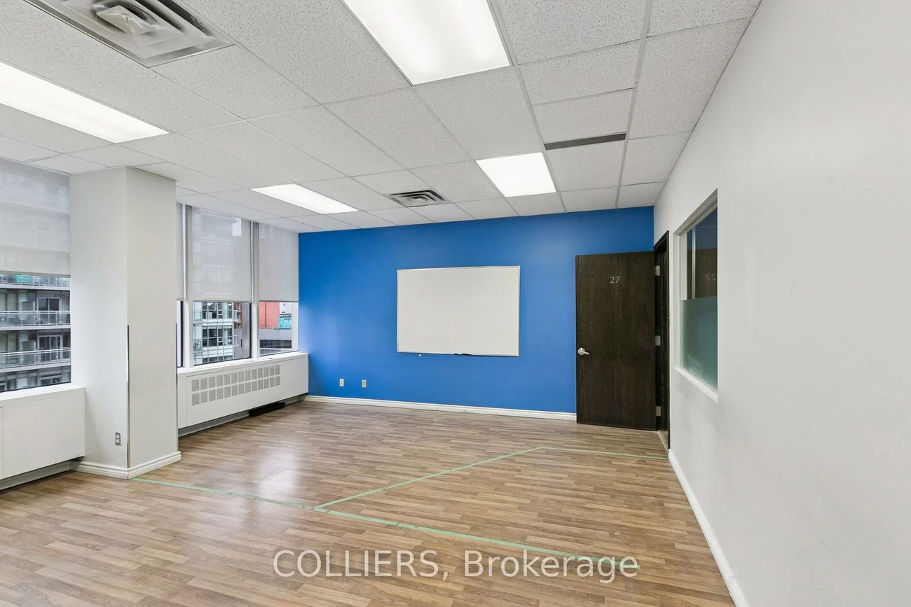 120, Eglinton, Mount Pleasant West, Toronto