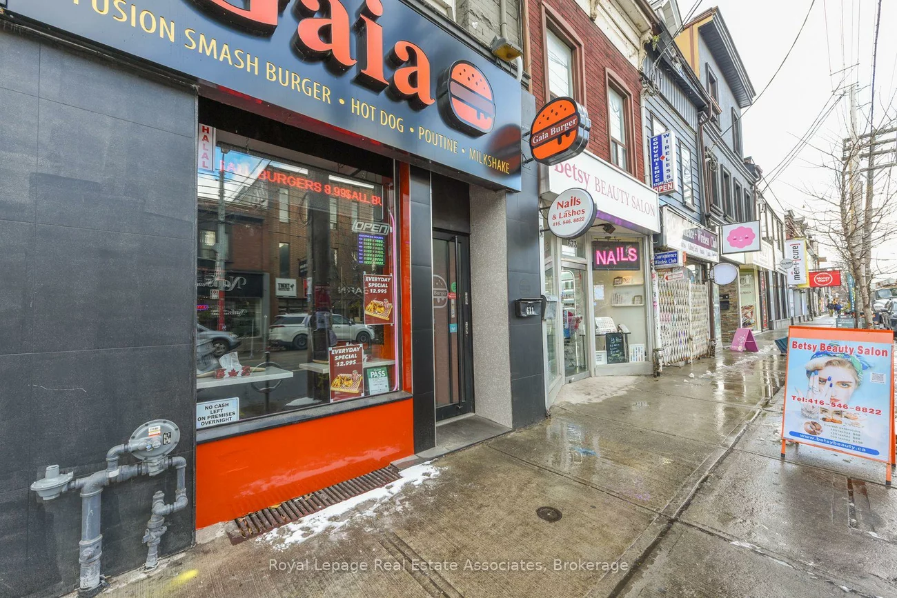 671, Queen, Niagara, Toronto