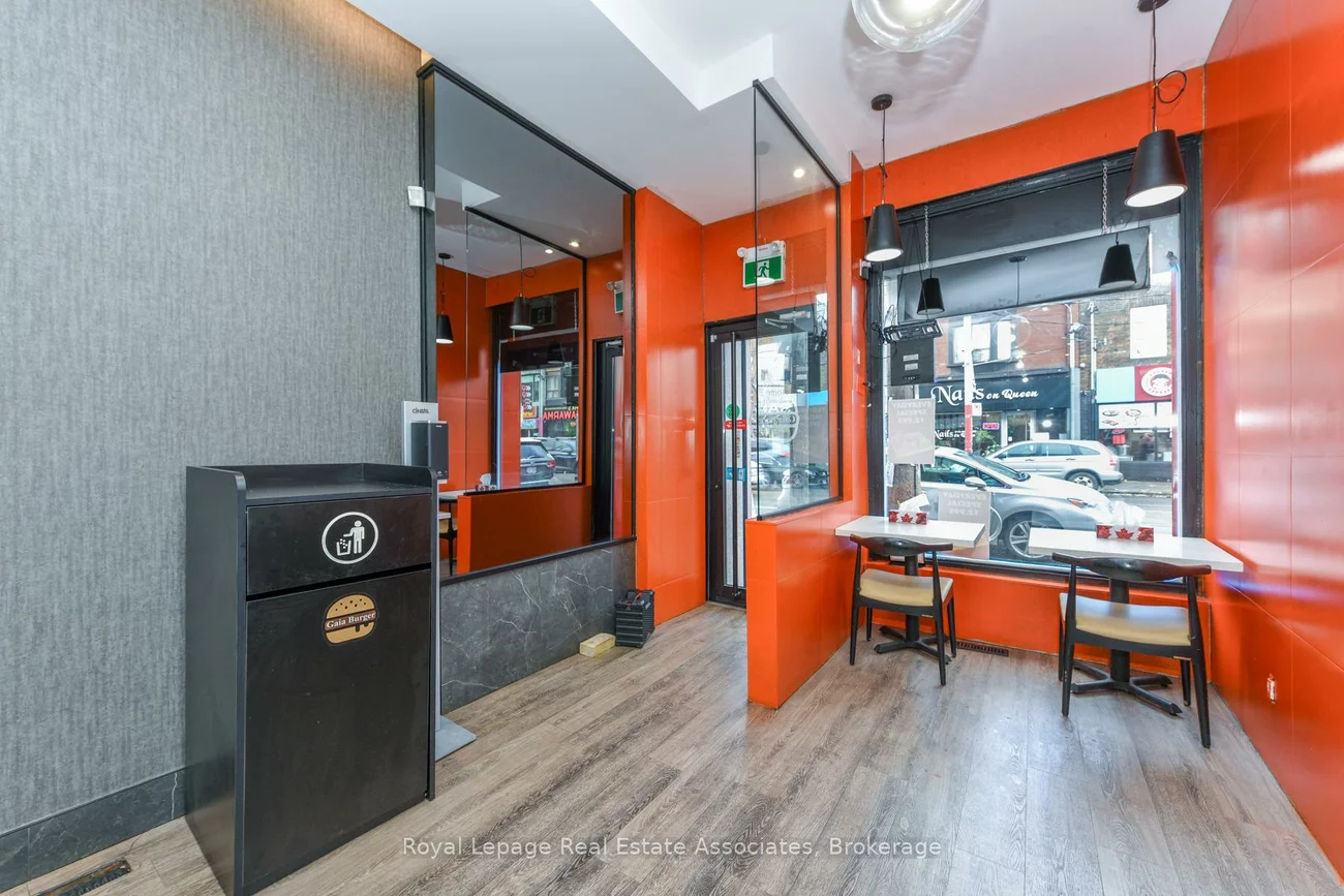 671, Queen, Niagara, Toronto