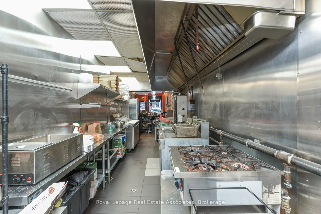 671, Queen, Niagara, Toronto