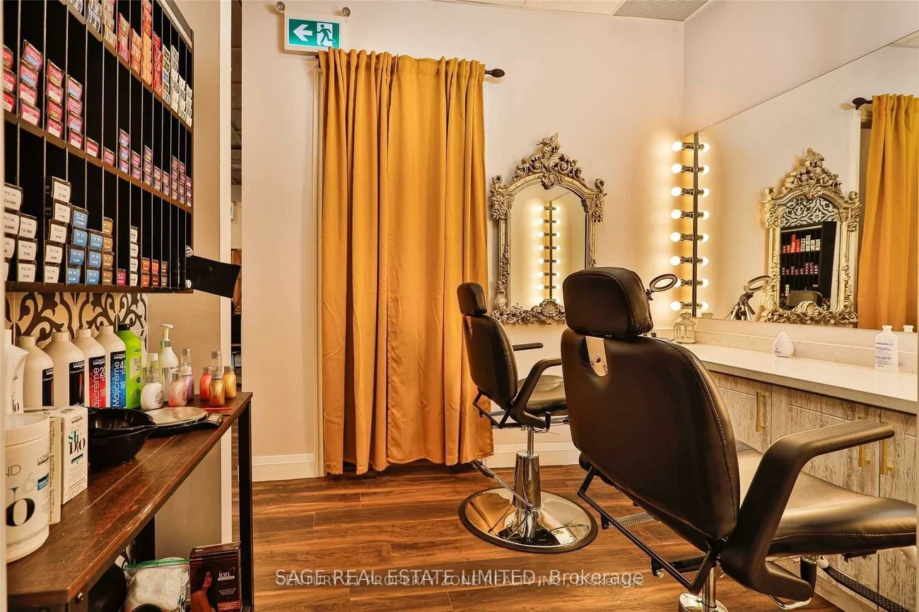 92, Sudbury, Little Portugal, Toronto