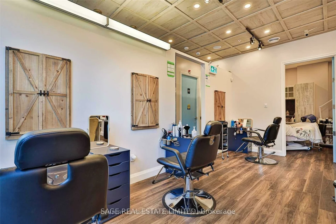 92, Sudbury, Little Portugal, Toronto