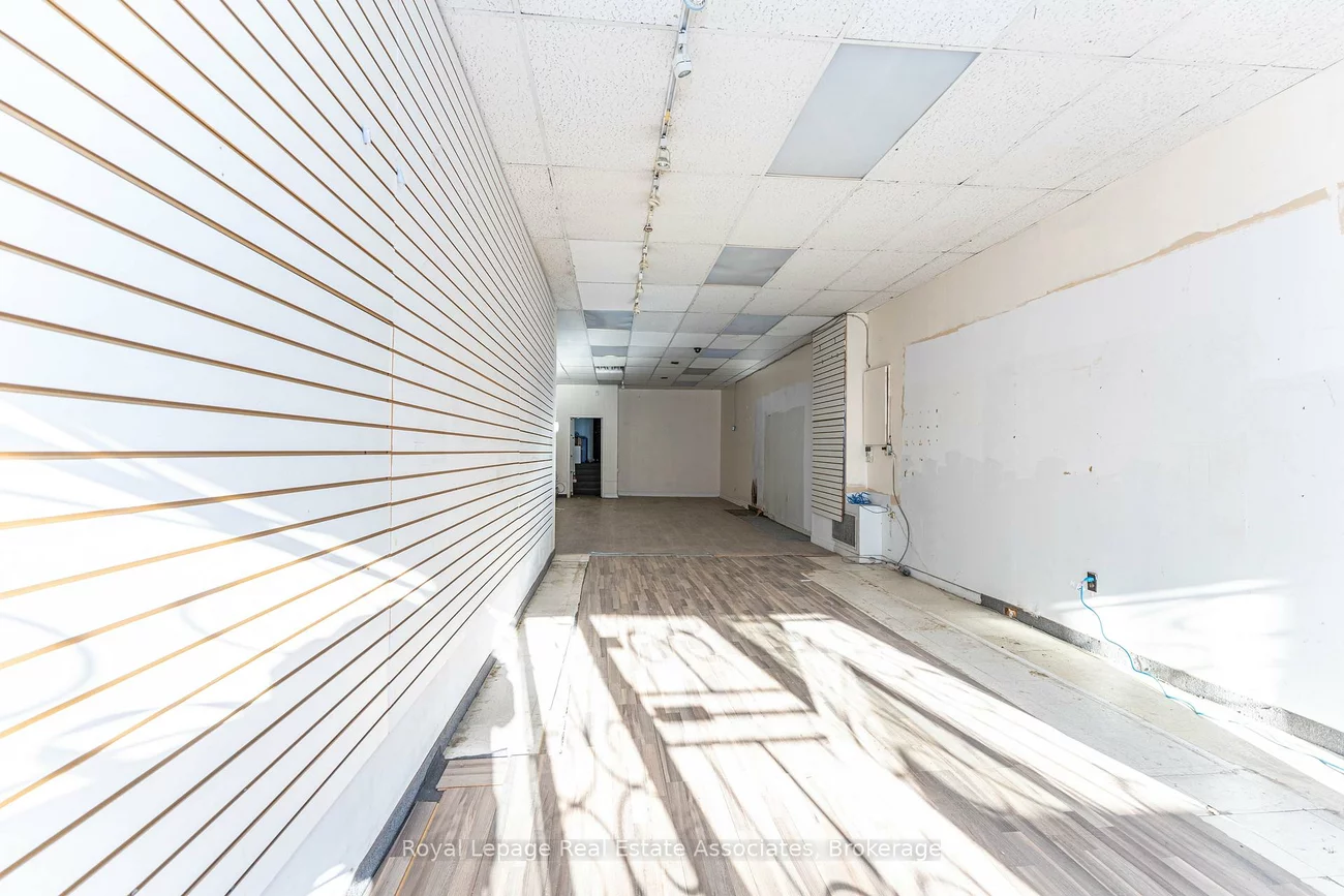 654, Bloor, Annex, Toronto