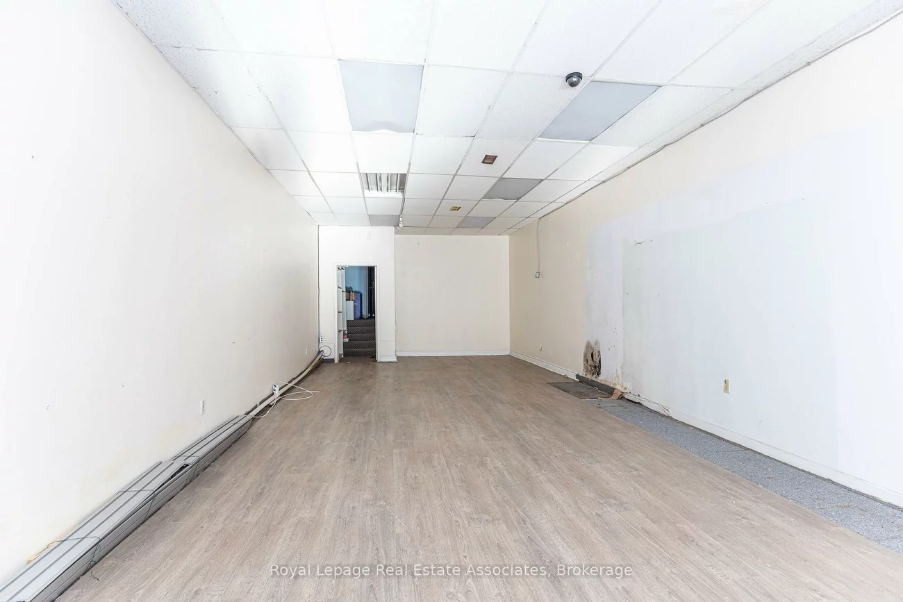 654, Bloor, Annex, Toronto