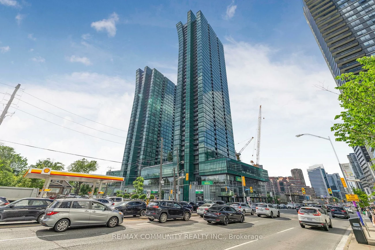 4750, Yonge, Lansing-Westgate, Toronto