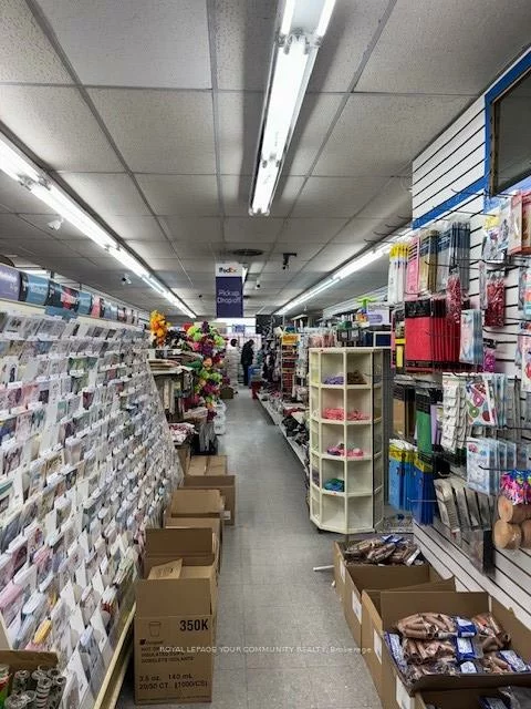 2782, Victoria Park, Pleasant View, Toronto