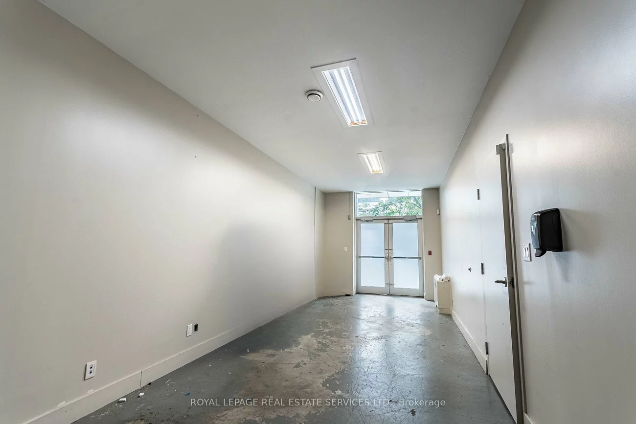 60, Richmond, Church-Yonge Corridor, Toronto