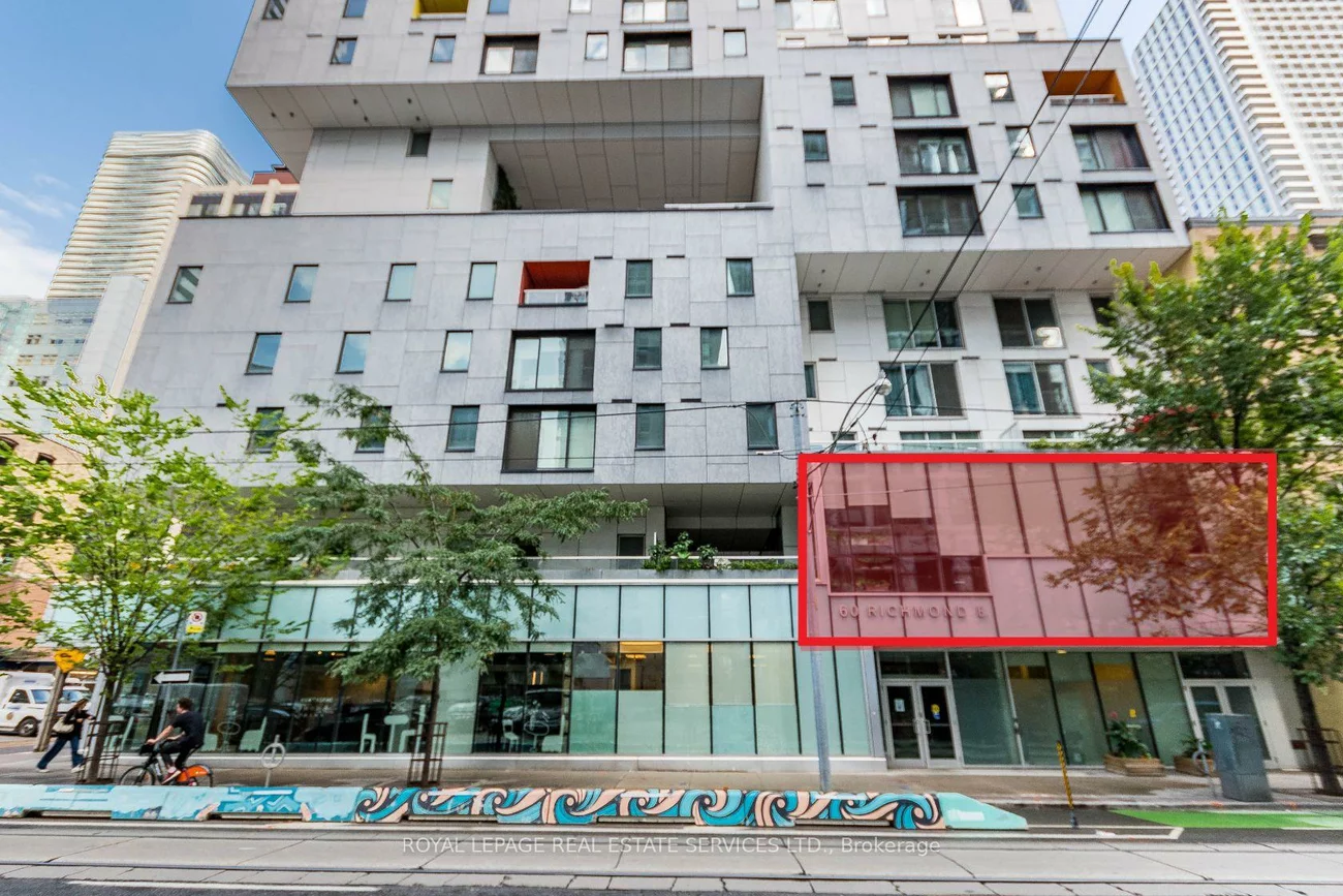 60, Richmond, Church-Yonge Corridor, Toronto