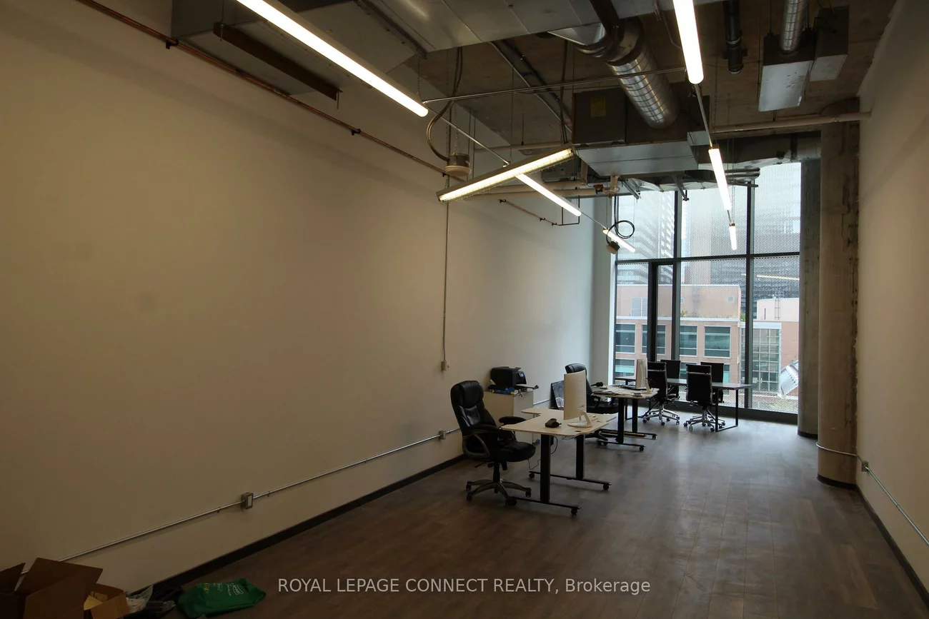 15, Wellesley, Bay Street Corridor, Toronto