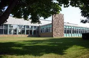 100, Sunrise, Victoria Village, Toronto