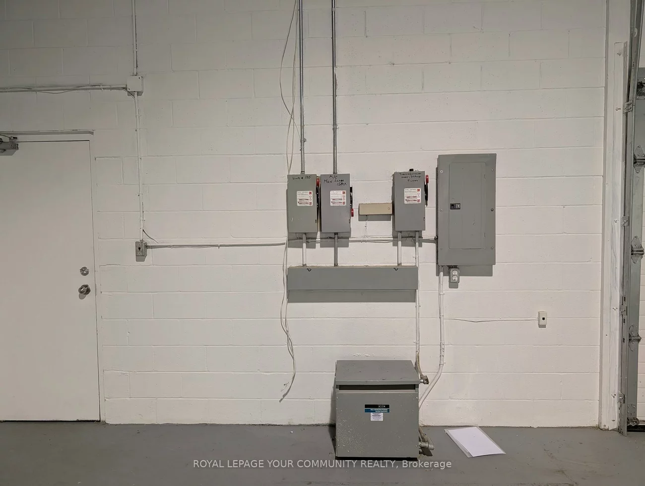 100, Sunrise, Victoria Village, Toronto