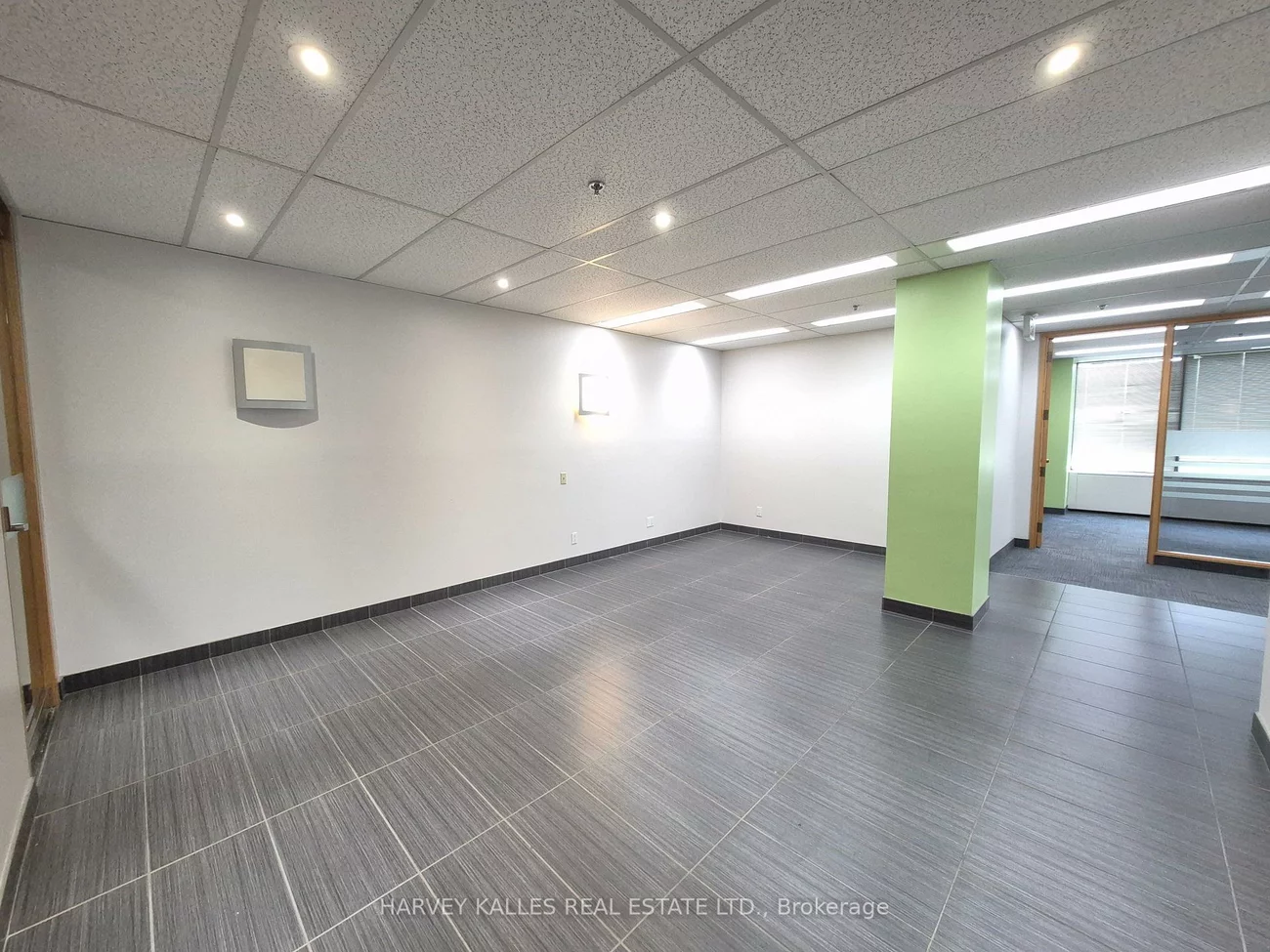 45, Sheppard, Willowdale East, Toronto