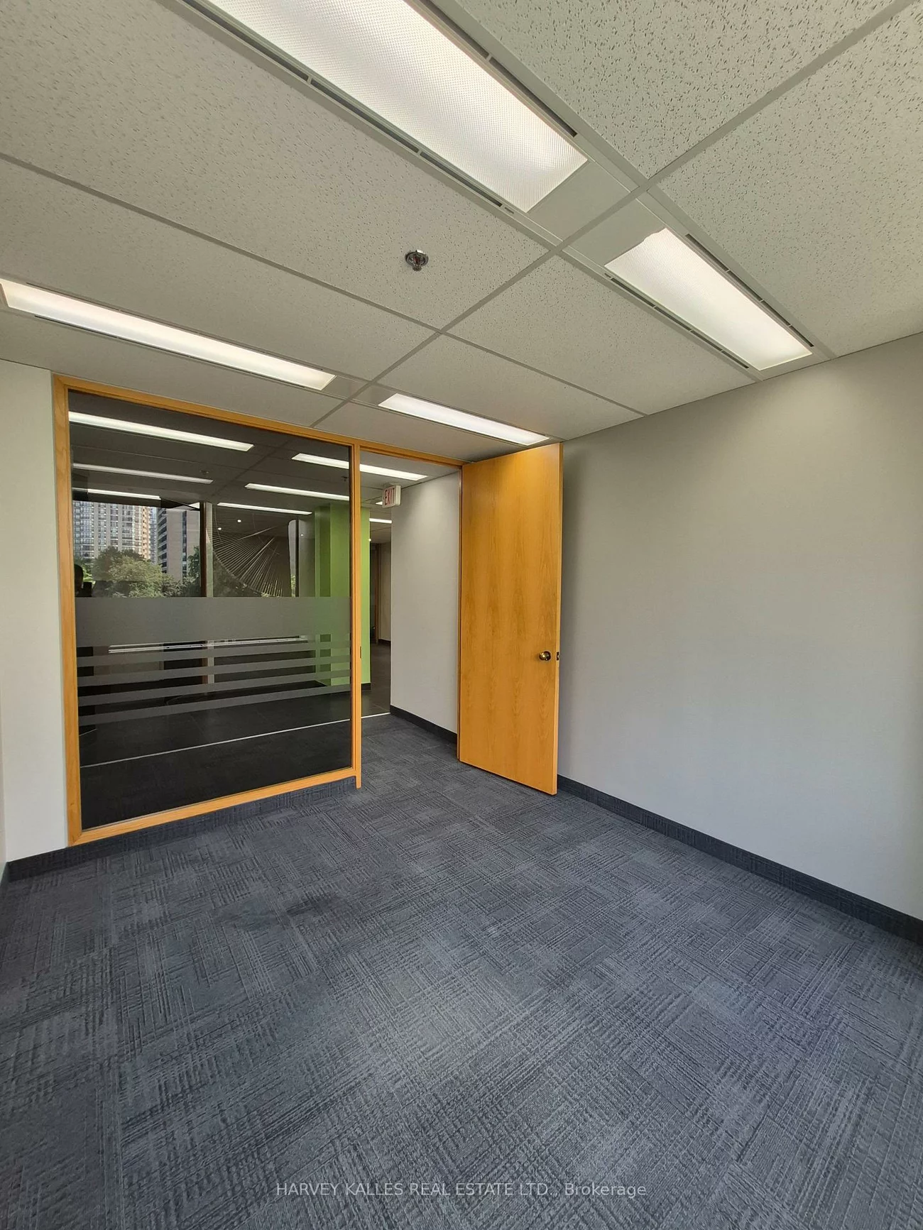 45, Sheppard, Willowdale East, Toronto