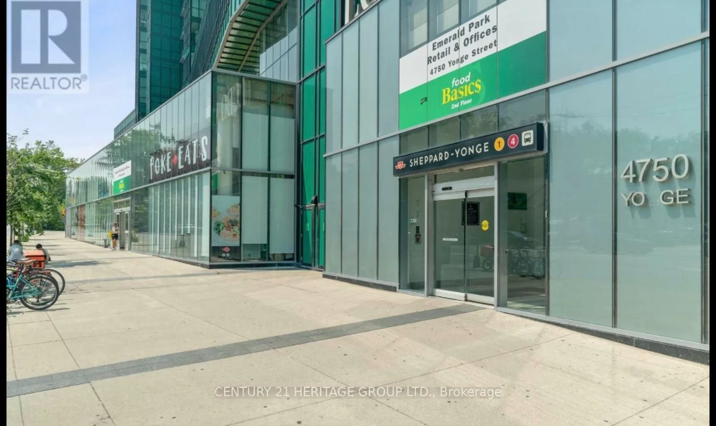 4750, Yonge, Lansing-Westgate, Toronto