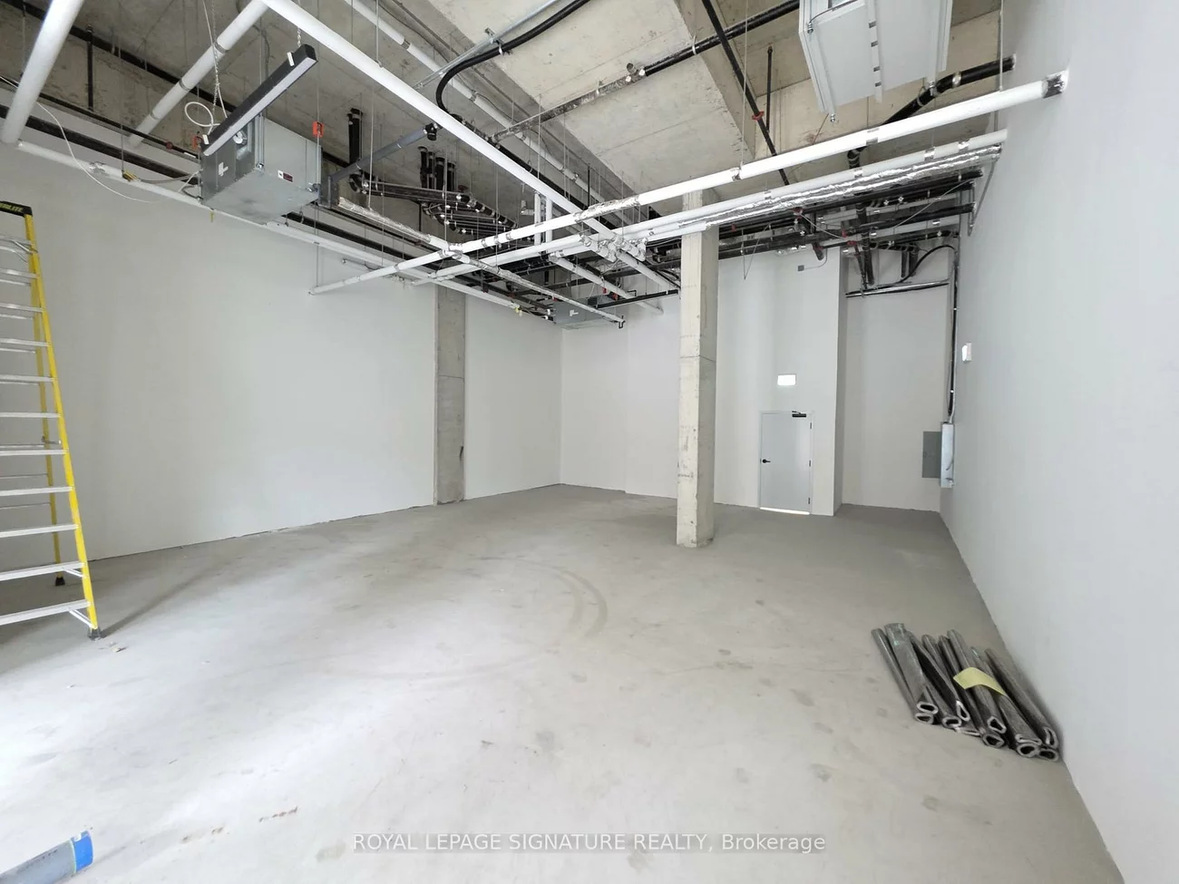 500, Wilson, Clanton Park, Toronto