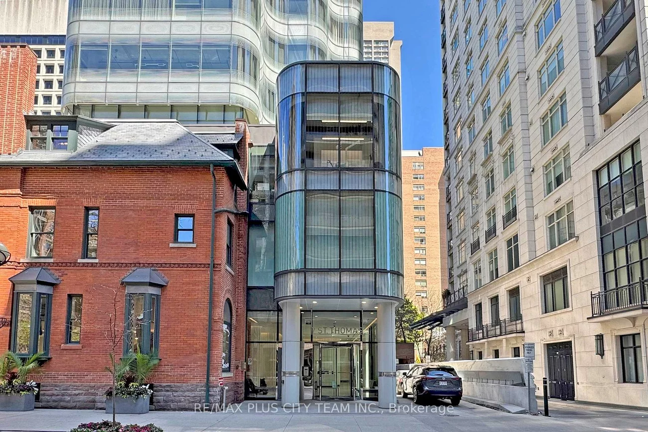 7, St. Thomas, Bay Street Corridor, Toronto