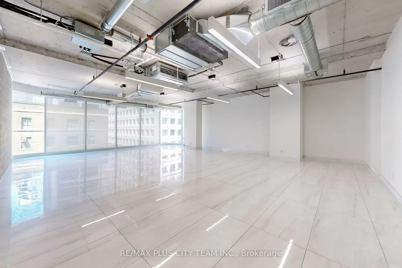 7, St. Thomas, Bay Street Corridor, Toronto