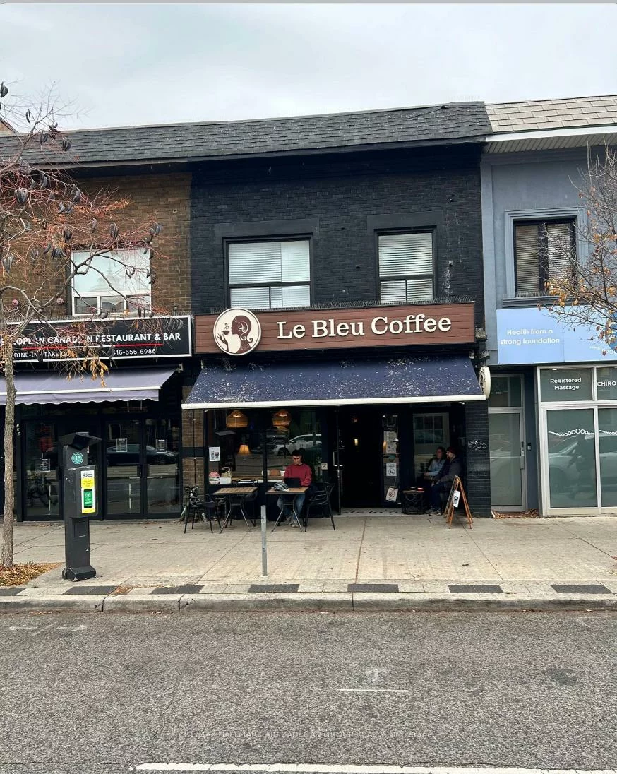 728, St Clair, Humewood-Cedarvale, Toronto