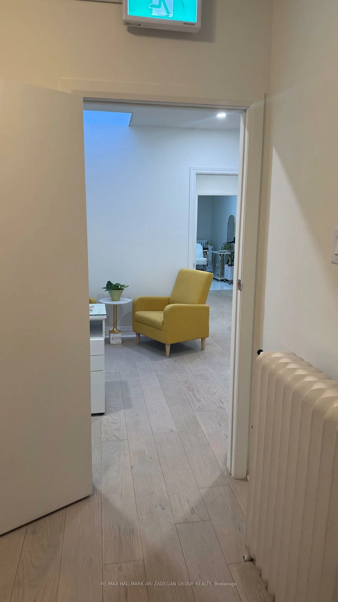 728, St Clair, Humewood-Cedarvale, Toronto