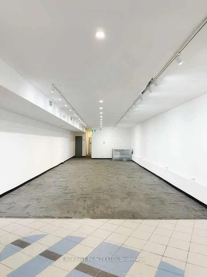 428, Parliament, Moss Park, Toronto