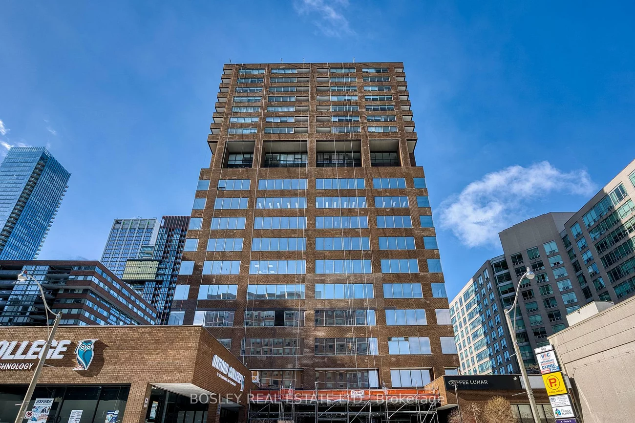 920, Yonge, Annex, Toronto