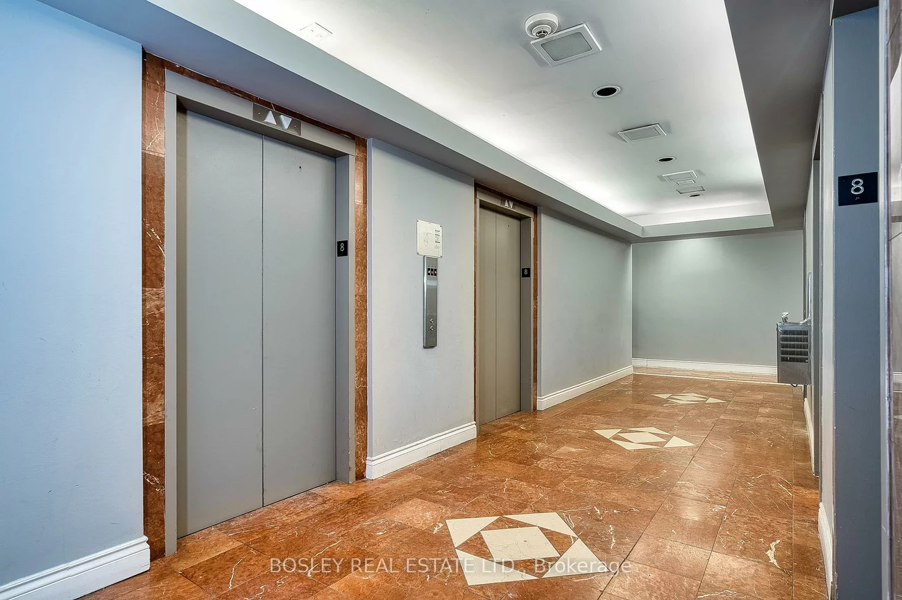 920, Yonge, Annex, Toronto