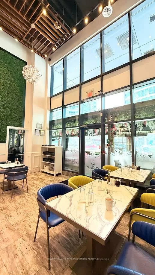 352, Front, Waterfront Communities C1, Toronto