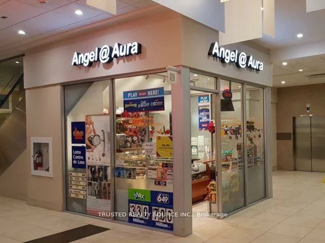 384, Yonge, Bay Street Corridor, Toronto