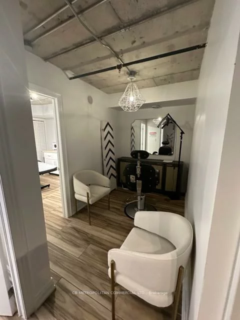 968, Queen, Dufferin Grove, Toronto