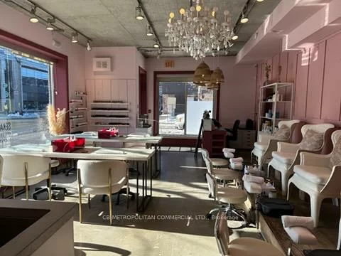 968, Queen, Dufferin Grove, Toronto