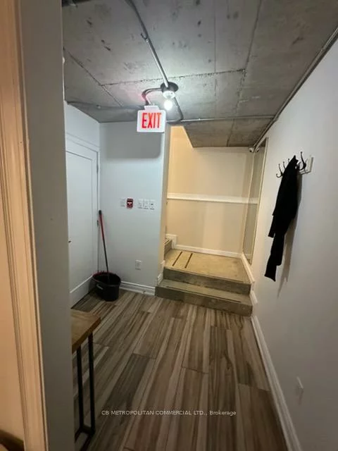 968, Queen, Dufferin Grove, Toronto