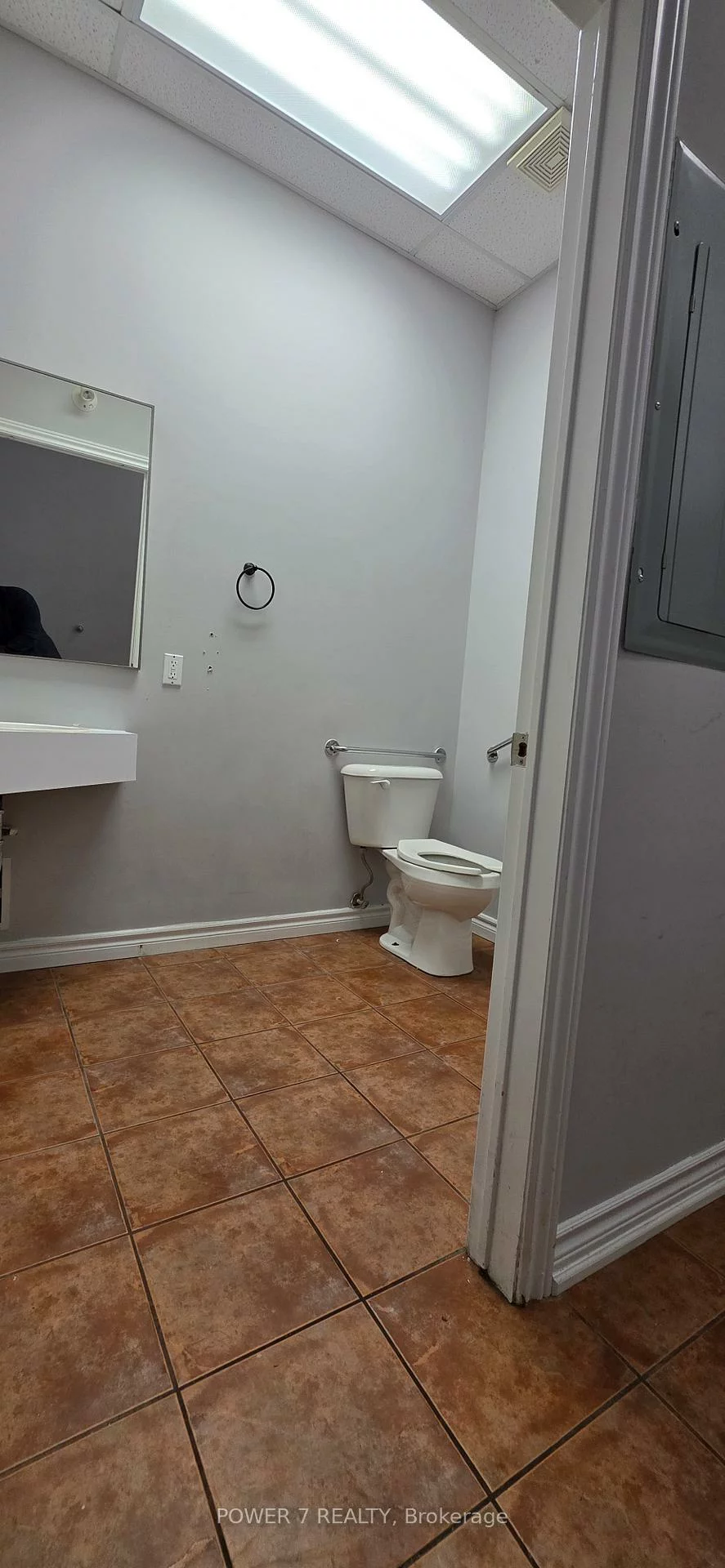 28, Finch, Newtonbrook West, Toronto