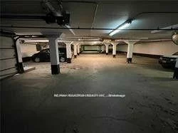 3910, Bathurst, Clanton Park, Toronto