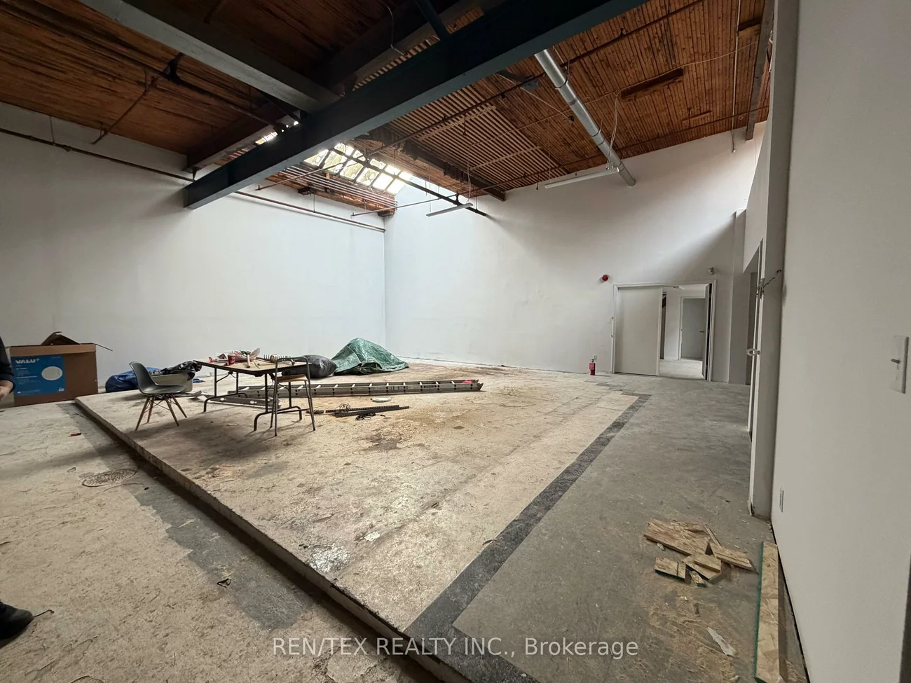 221, Sterling, Dufferin Grove, Toronto