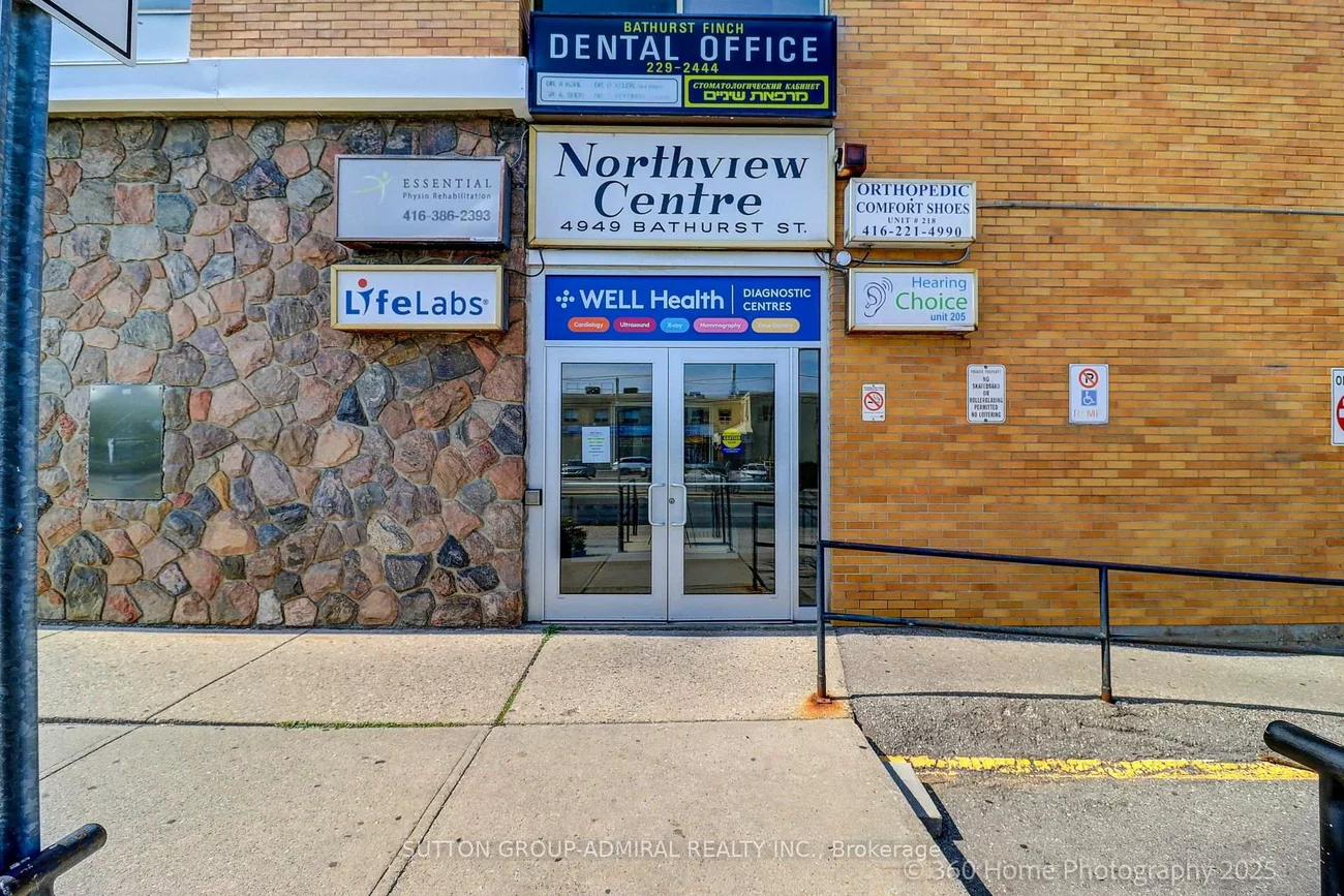 4949, Bathurst, Newtonbrook West, Toronto
