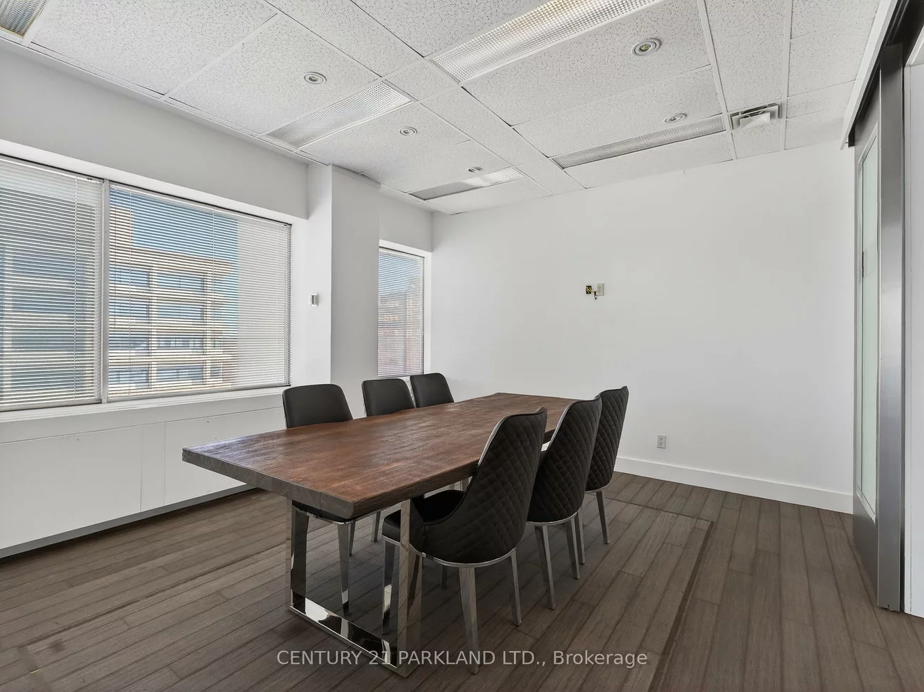 220, Duncan Mill, St. Andrew-Windfields, Toronto