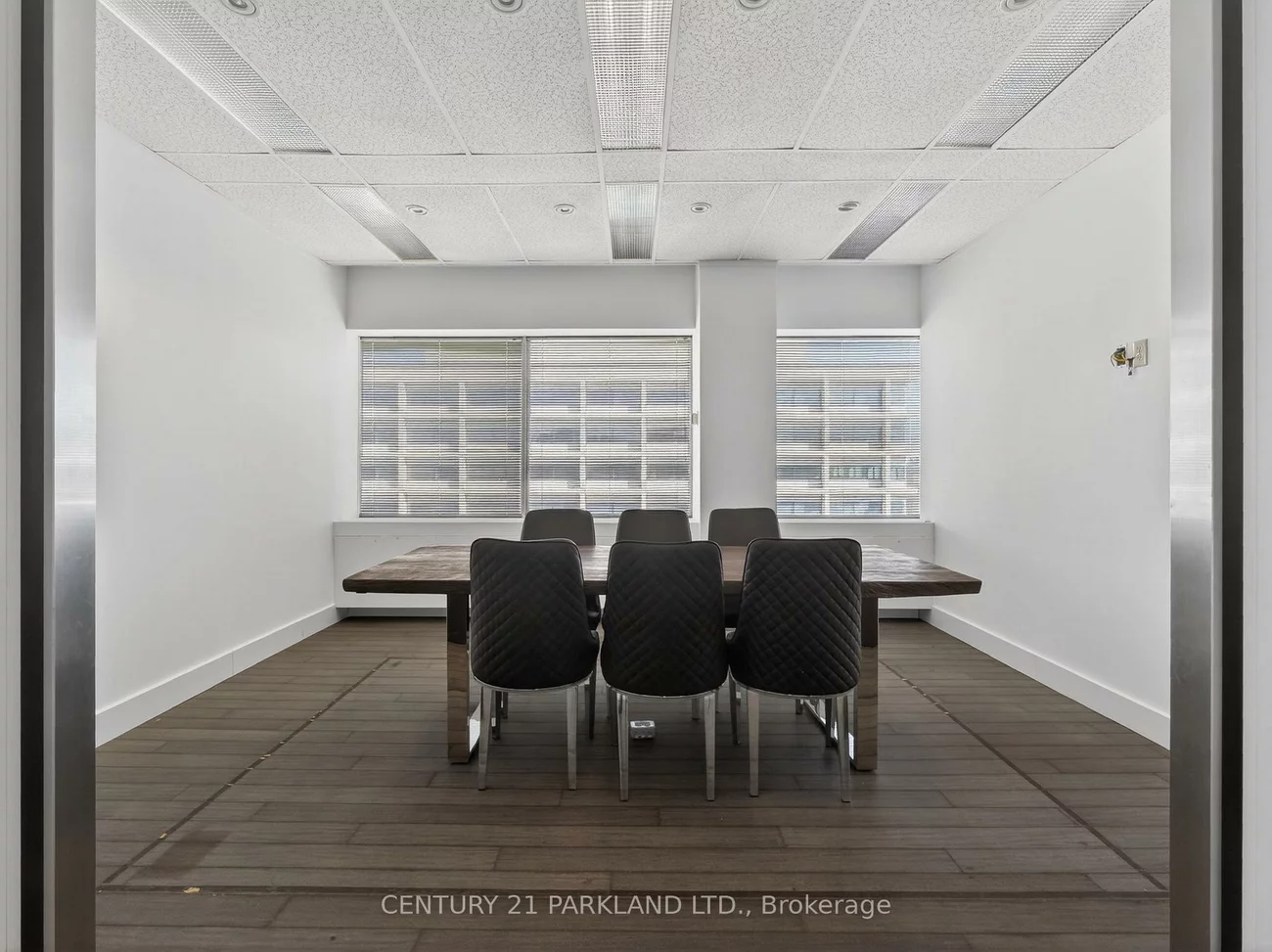 220, Duncan Mill, St. Andrew-Windfields, Toronto