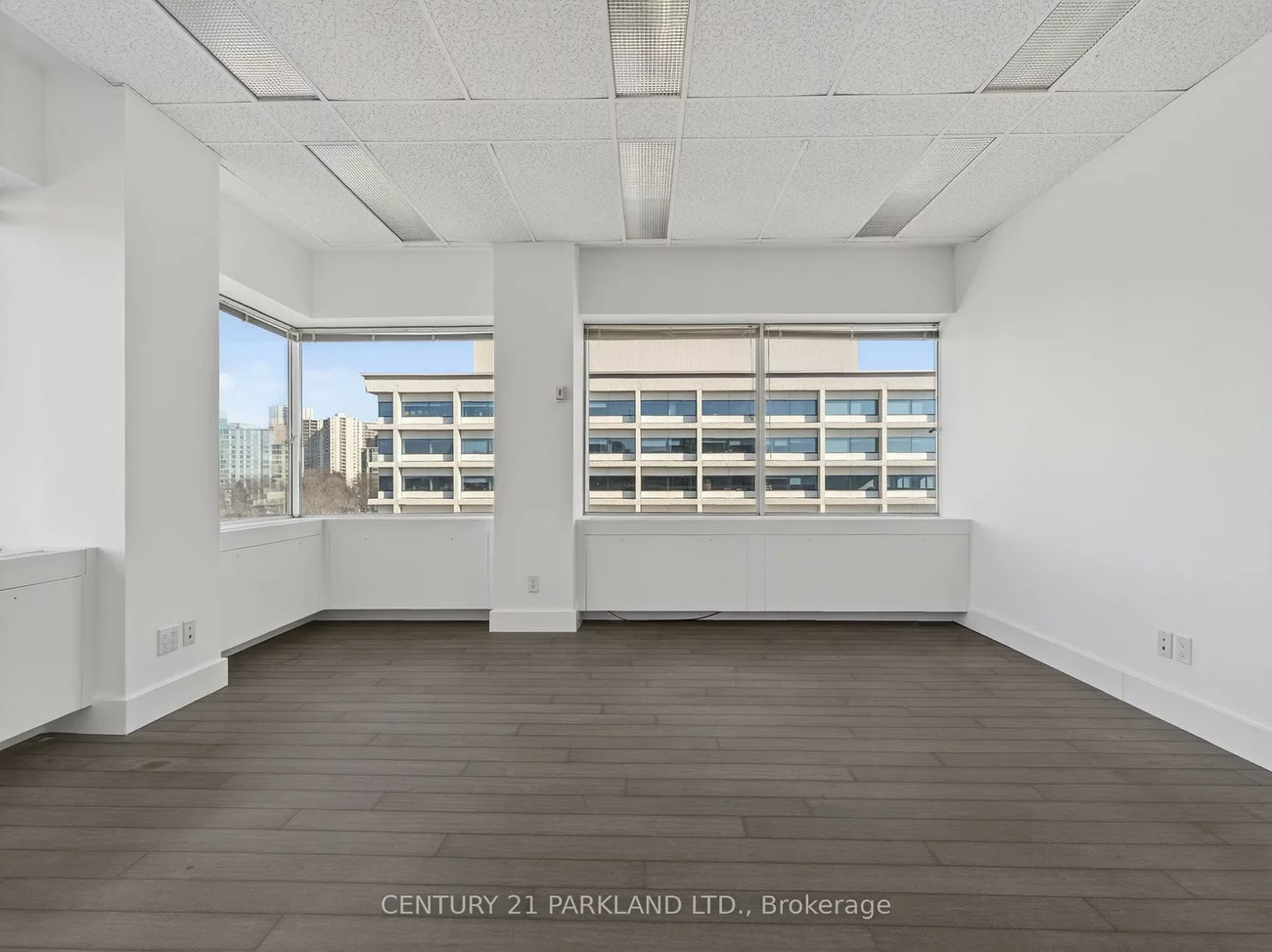 220, Duncan Mill, St. Andrew-Windfields, Toronto