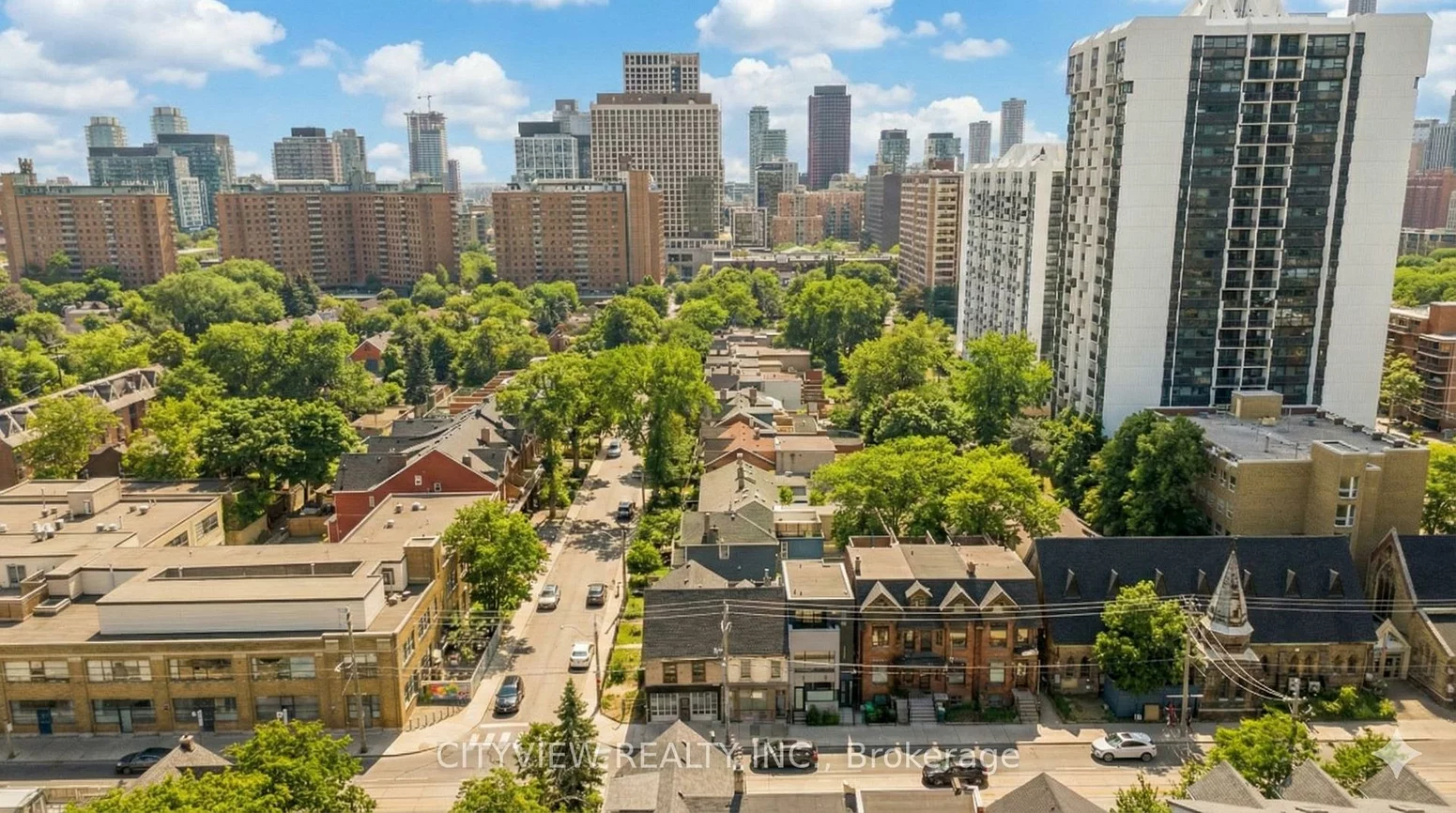 345, Dundas, Moss Park, Toronto