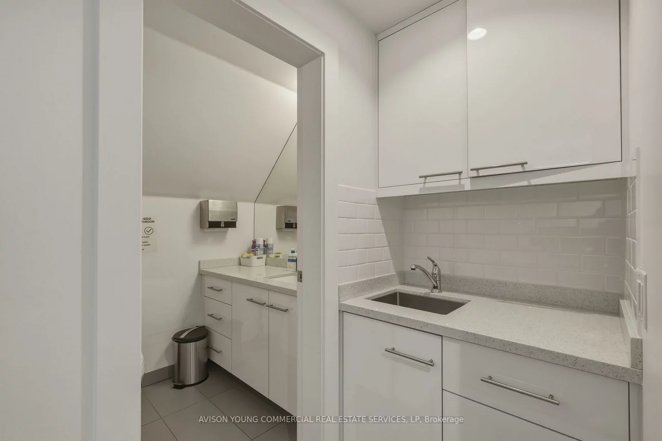 127, John, Waterfront Communities C1, Toronto