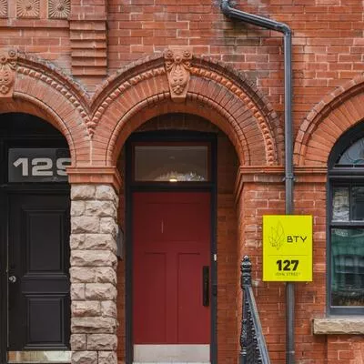 127, John, Waterfront Communities C1, Toronto