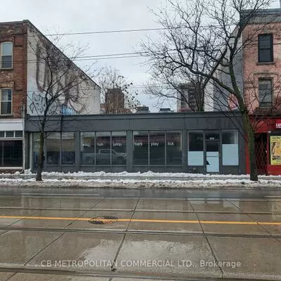 215, Queen, Waterfront Communities C1, Toronto