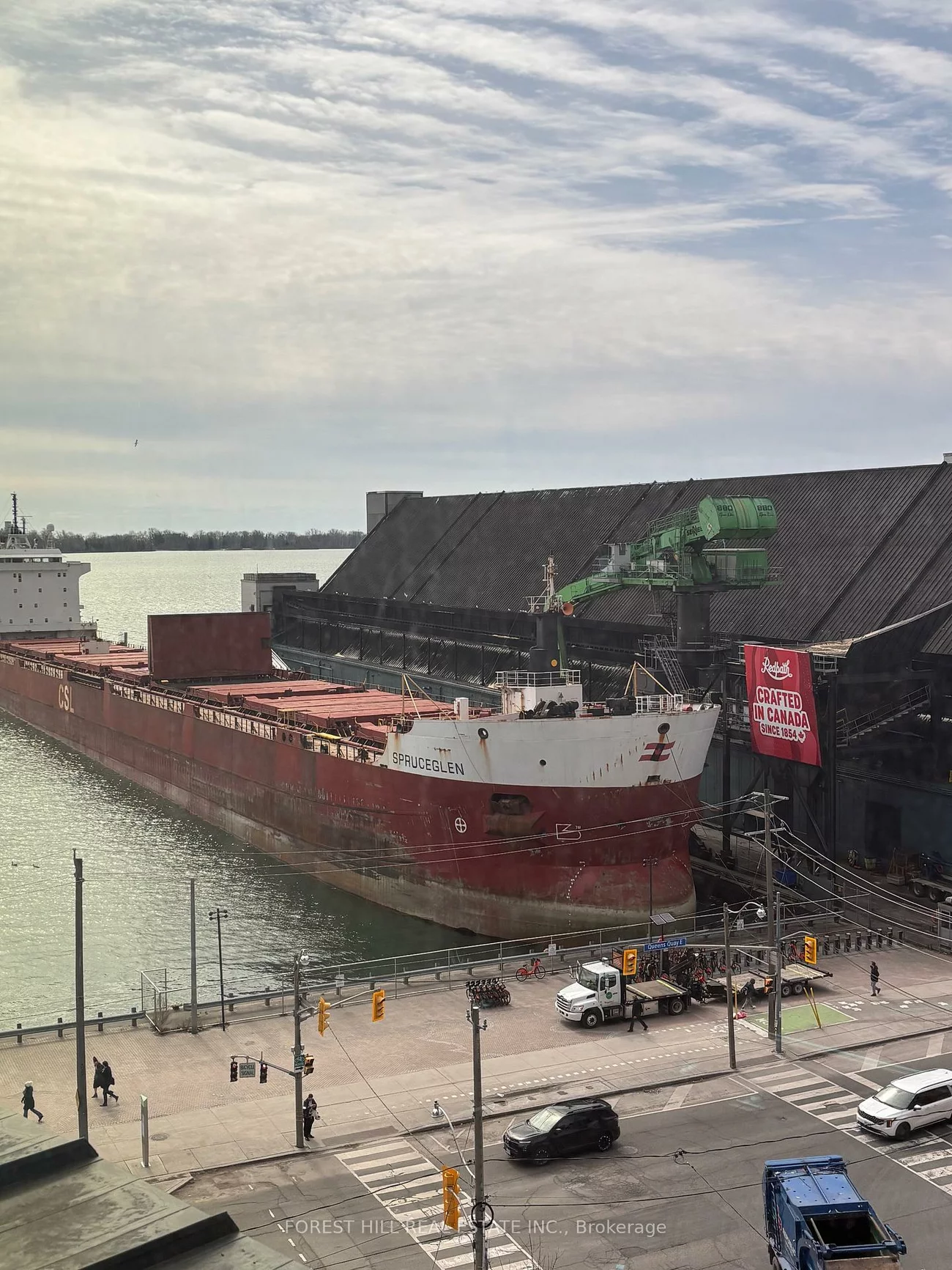 130, Queens, Waterfront Communities C8, Toronto